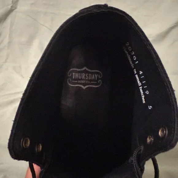 Thursday Boots - Captains 9 wide US - Picture 9 of 9